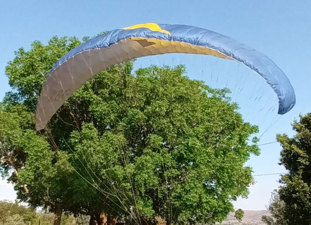 Power kite / Paraglider `XIX Top`