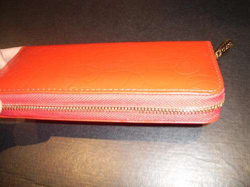 NEW GUCCI RED  ZIP PURSE/WALLET