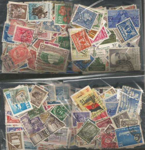 MIXED WORLD USED LOT IN PKTS .SOME DUPP. REF.55B