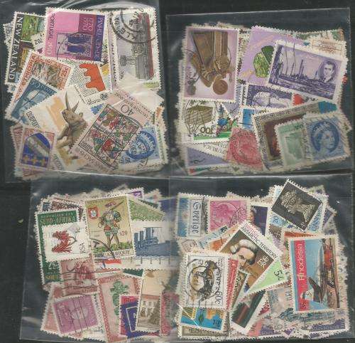 MIXED WORLD USED LOT IN PKTS .SOME DUPP. REF.17J