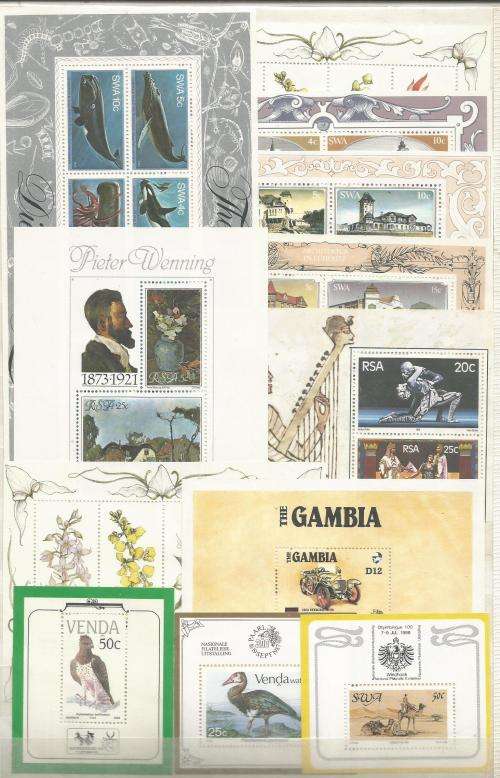 MIXED WORLD  UN MOUNTED MINT MINI SHEETS