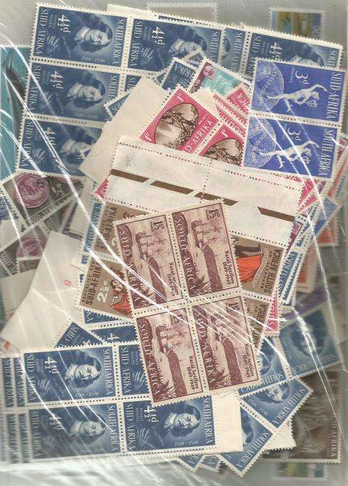 MIXED SA & SWA UN MOUNTED  MINT    LOT IN PKT,SOME DUPP.100 .GS