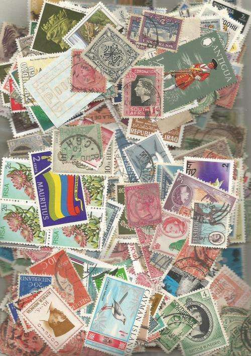 MIXED WORLD    USED   LOT IN PKT, .78 .GS