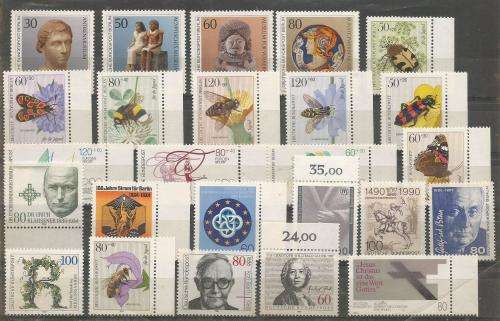 GERMANY  UN MOUNTED MINT SETS