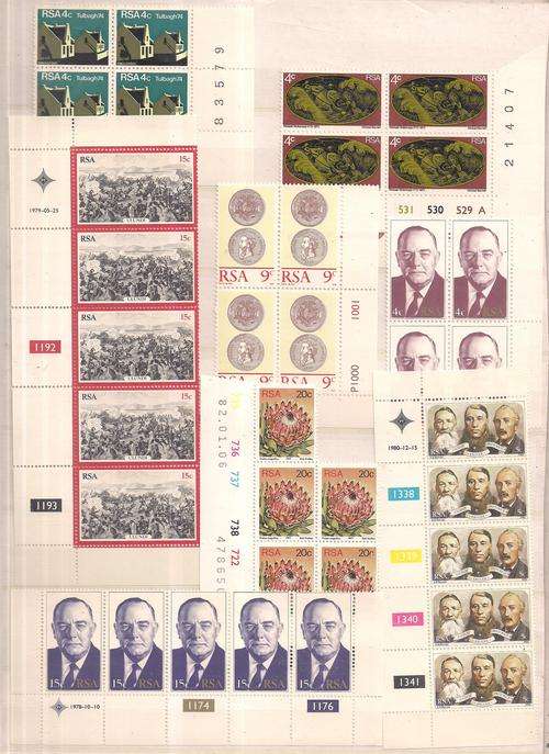 SA UN MOUNTED MINT LOT