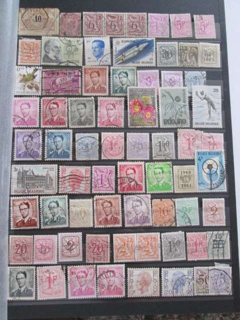 PAGE OF PREVIOUSLY HINGED STAMPS-BELGIUM