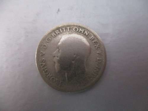 KING GEORGE 1933 6 PENCE COIN BIT WORN PRICED TO SELL (AA8) SCARCE