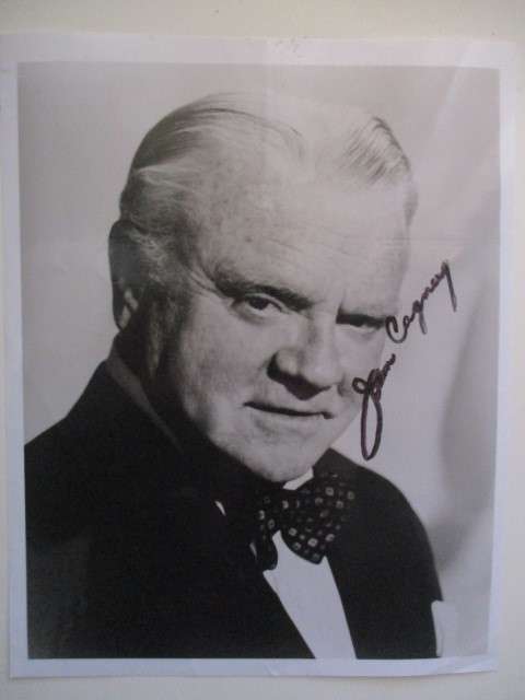 AUTOGRAPHED SIGNED - JAMES CAGNEY -  FAMOUS CLASSIC ACTOR  A4-