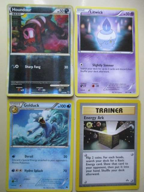 POKEMON 4 CARDS