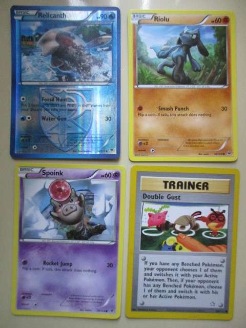POKEMON 4 CARDS