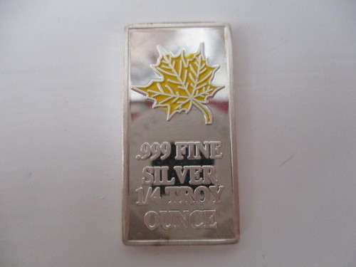 LOVELY SILVER PLATED  2 CM LONG MINI BAR