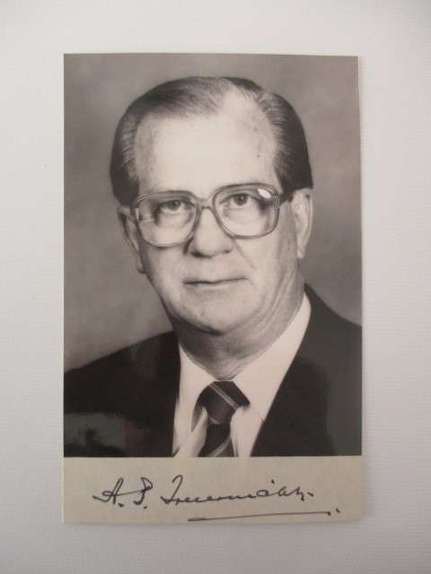 AUTOGRAPHED / SIGNED - ANDRIES TREURNICHT AND WIDOW ENGELA LETTER