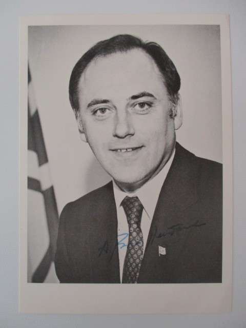 AUTOGRAPHED / SIGNED - PREMIER OF NEWFOUNDLAND