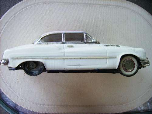 lovely old heavy vintage car fully metal 1930 small headlight missing have a look