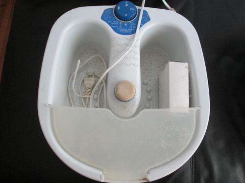 Foot spa enquire about postage rotating pumise stone removable also foot brush and massager