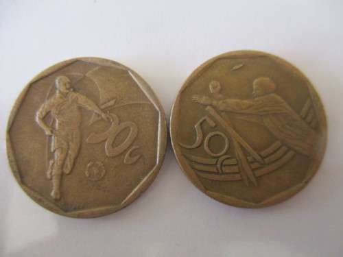 SOUTH AFRICA 50c X2 COINS CRICKET AND SOCCER - 2003 - 2002 (3)