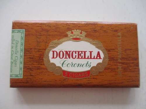 DONCELLA CORONETS CIGAR / CIGARETTE CARDS IN ORIGINAL BOX - STEAM TRAINS