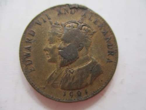 KING EDWARD VII AND QUEEN ALEXANDRA CORONATION MEDALLION  - 1902