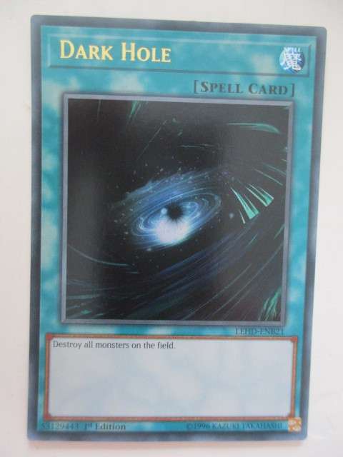 YU-GI-OH TRADING CARD - DARK HOLE / FOIL CARD / SHINY CARD