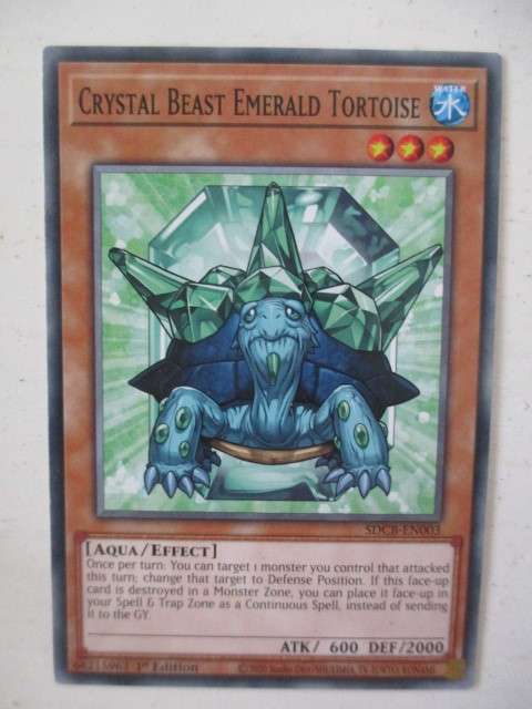 YU-GI-OH TRADING CARD - CRYSTAL BEAST EMERALD TORTOISE