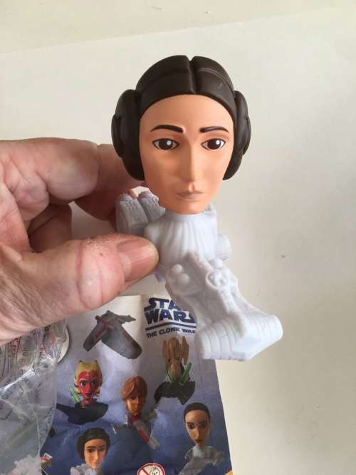 LOVELY STAR WARS PRINCESS LEYA PULL CAR TOY - MC DONALDS VERSION