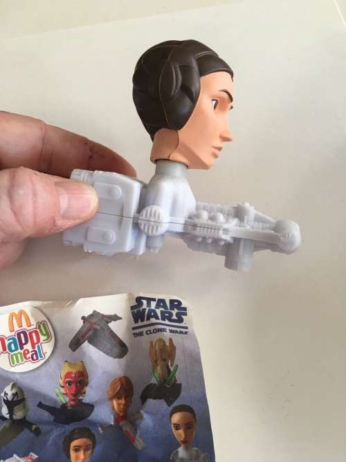 LOVELY STAR WARS PRINCESS LEYA PULL CAR TOY - MC DONALDS VERSION