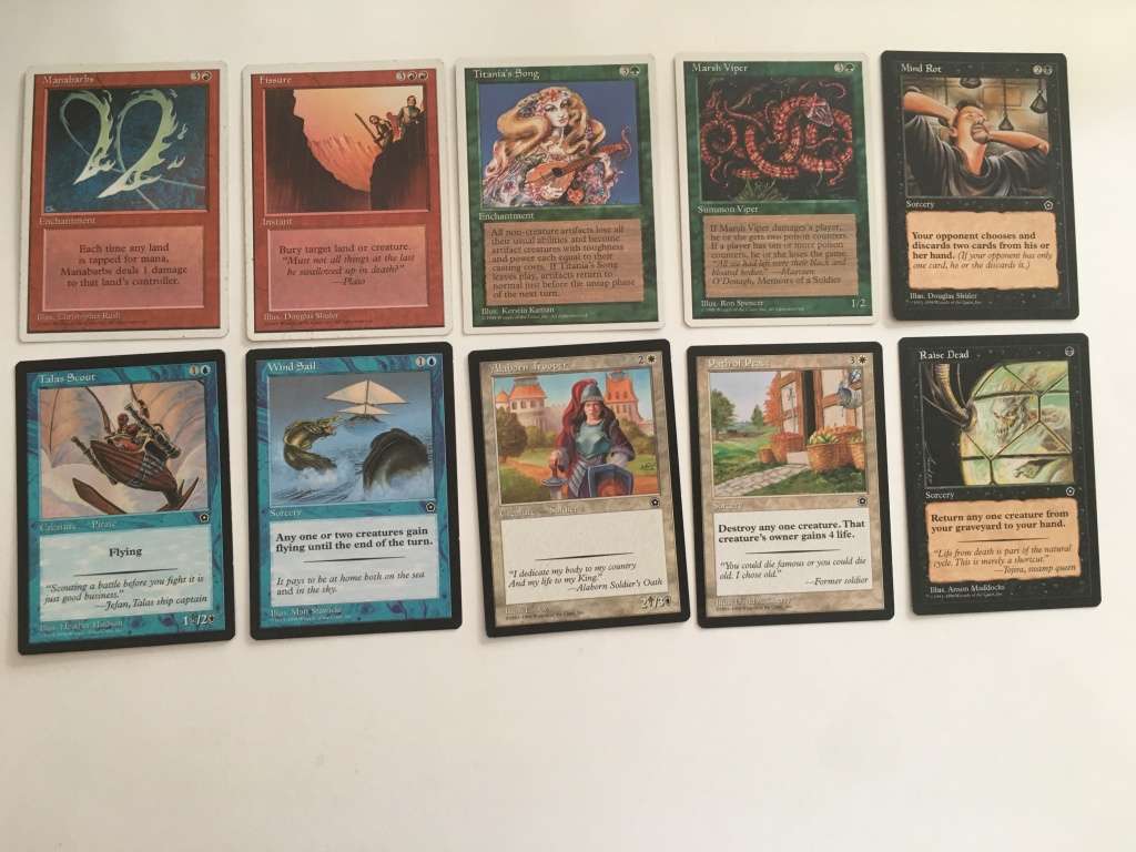 MAGIC THE GATHERING LOT OF 10 CARDS FOR R40 GET YOURS NOW!!!!!