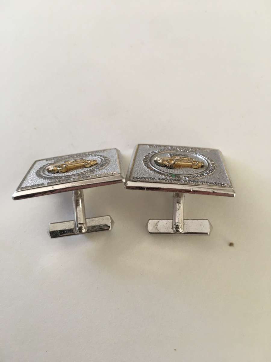 LOVELY VINTAGE TOYOTA  MENS CUFF LINKS