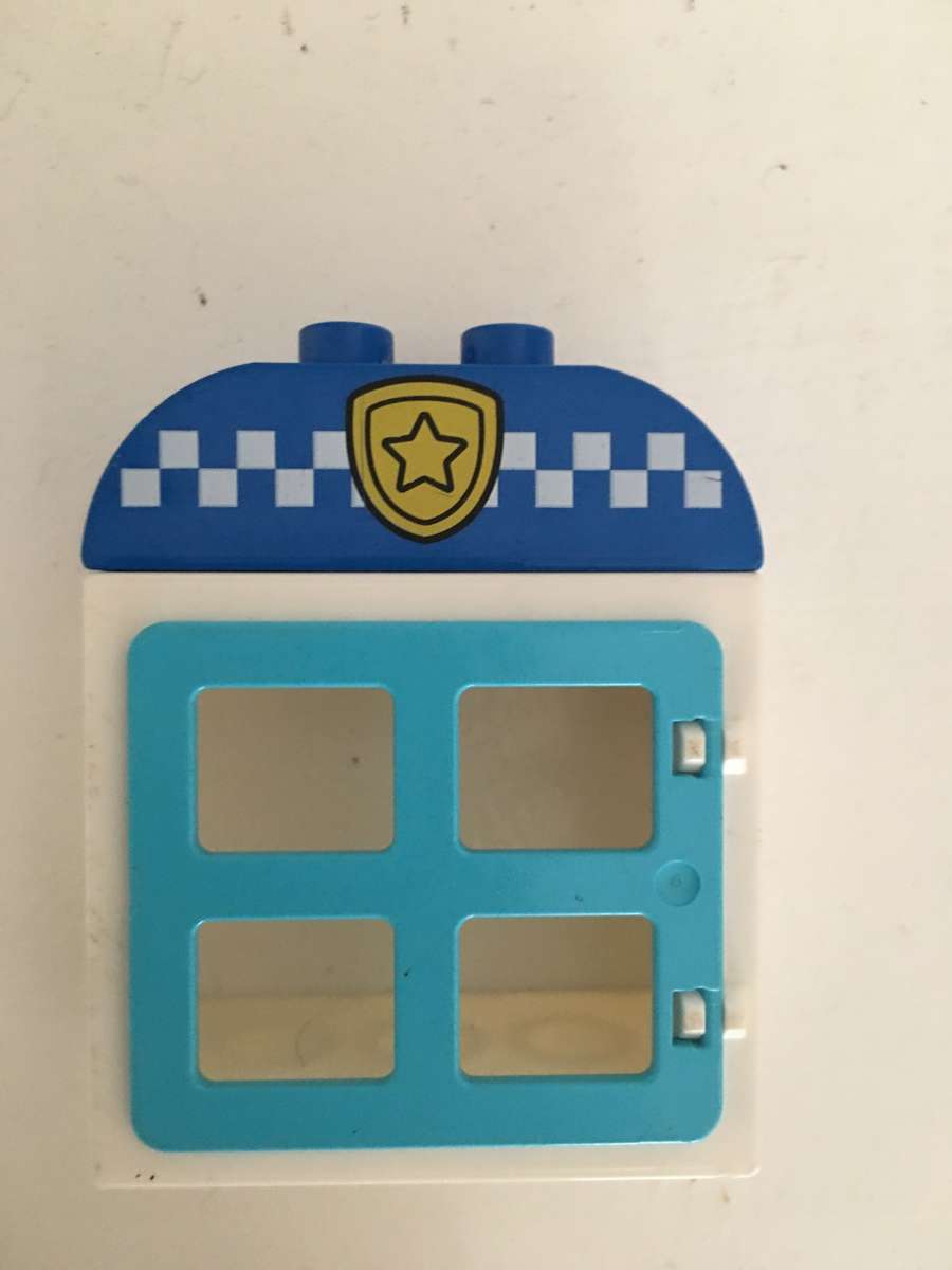 LOVELY CONTAAINER FULL OF KIDDY LEGO DUPLO INCLUDING FIGURES