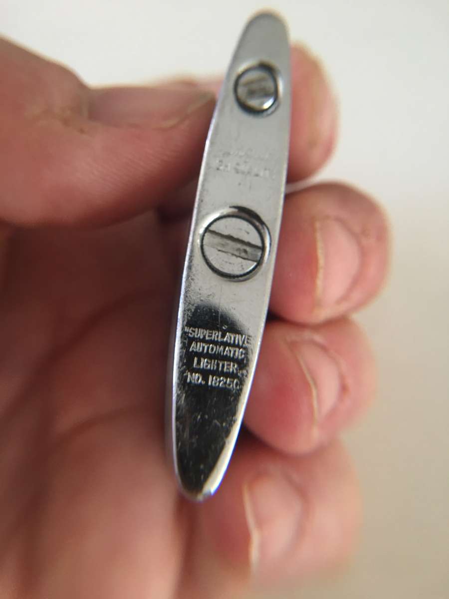 VINTAGE PENGUIN LIGHTER