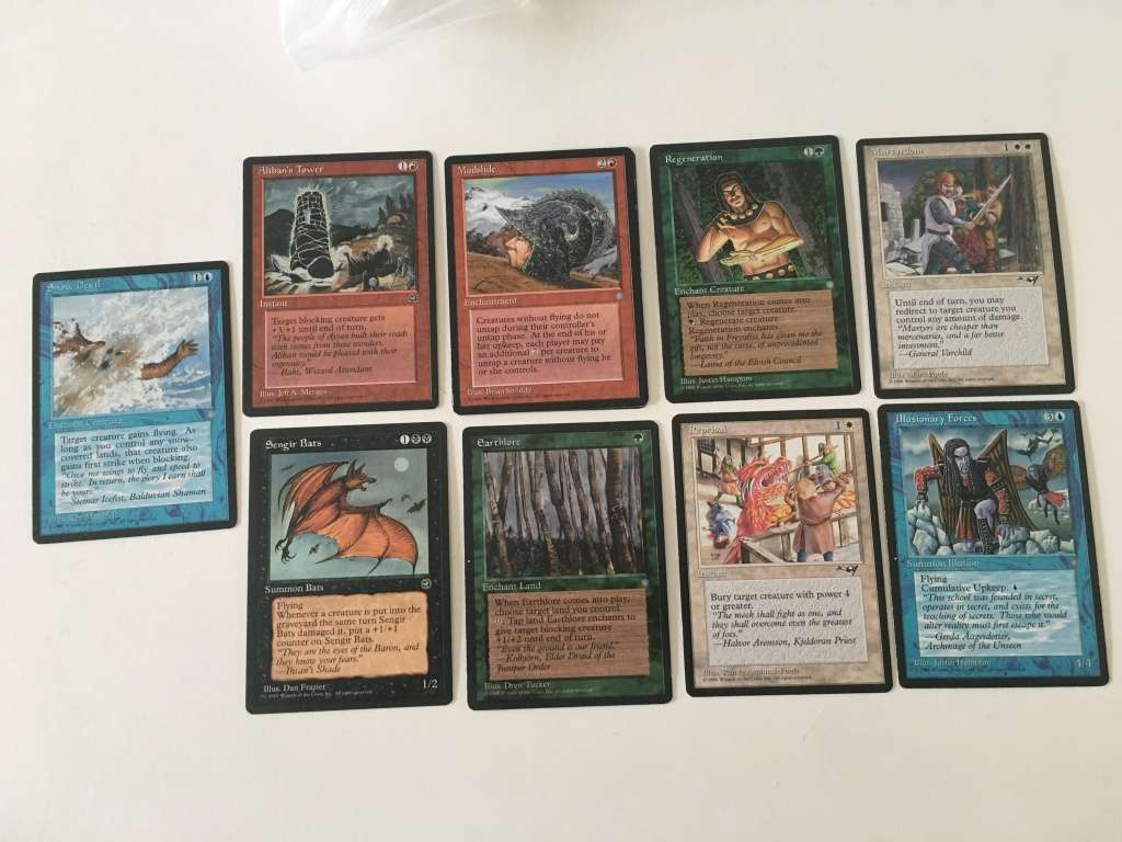MAGIC THE GATHERING LOT OF 10 CARDS FOR R40 GET YOURS NOW!!!!!