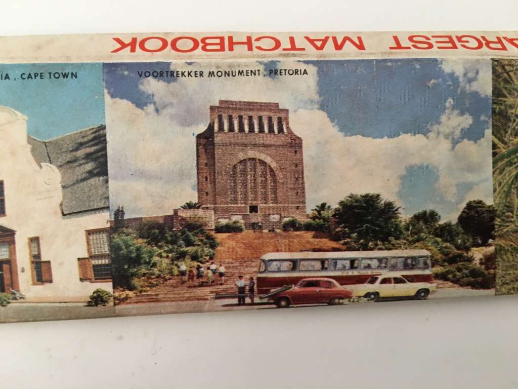 VINTAGE  SOUVENIR  MATCHBOOK LONGER THAN A RULER  SCENES FROM SOUTH AFRICA 1960`S
