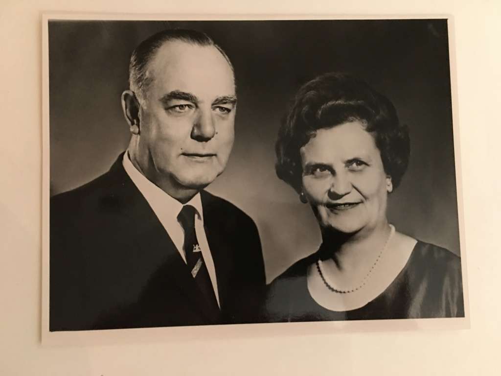 LOVELY  PRESS PHOTO OF PAST MINISTER OF JUSTICE  MR JOHN VORSTER AND MRS  AND SIGNED LETTET OF MRS V