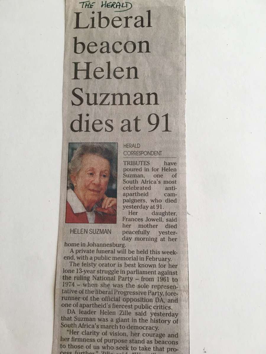 LOVELY CHRISTMAS CARD MESSAGE HANDWRITTEN BY - HELEN SUZMAN