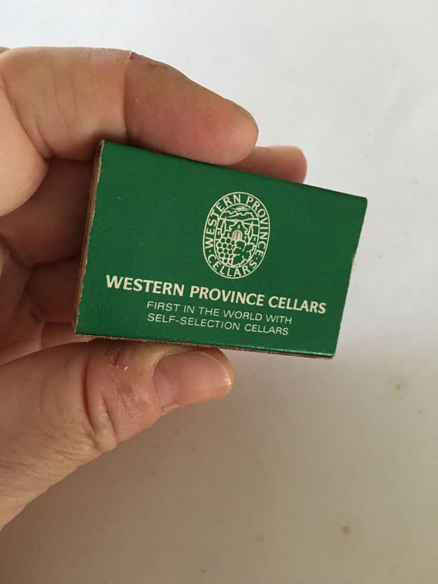 VINTAGE MATCH BOX WITH MATCHES