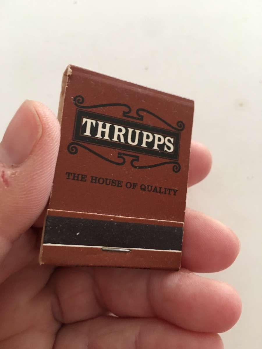 VINTAGE MATCH BOOK WITH MATCHES
