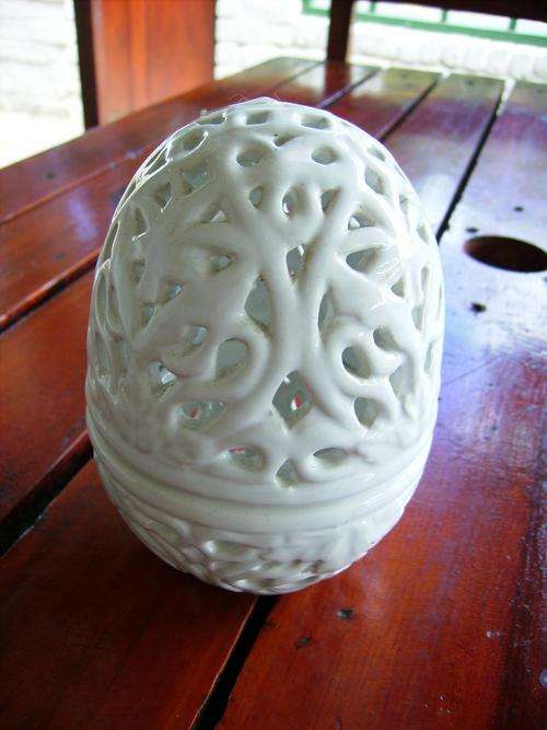 lovely egg ornament opens up for a t lite candle