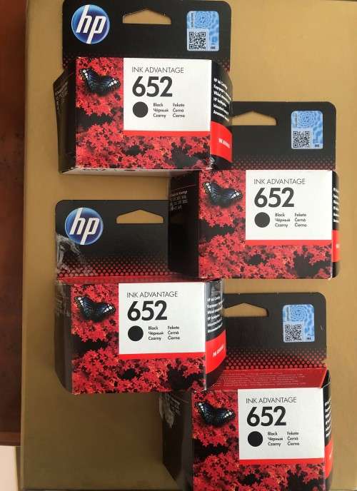 BULK OFFER 4 Original 652 Black Ink Cartridges