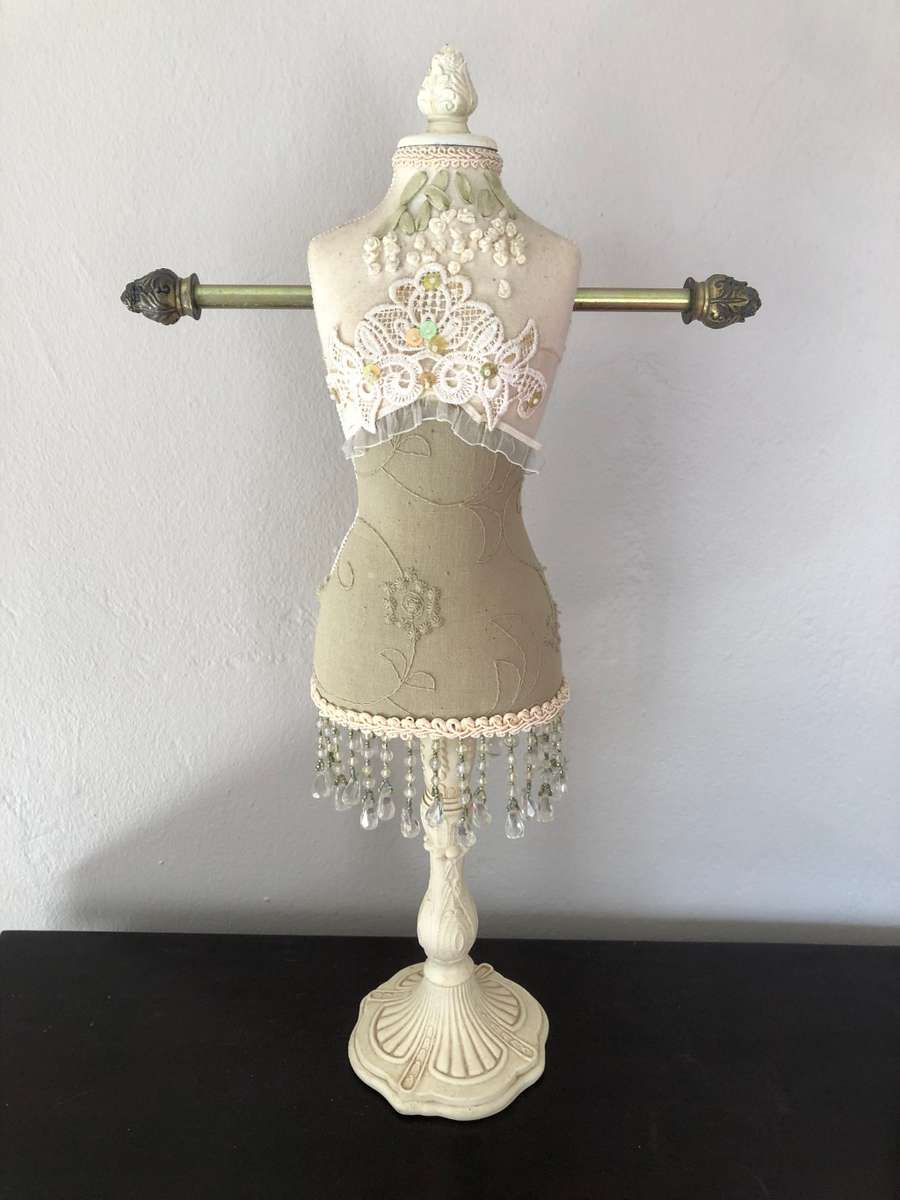 BEAUTIFULL BODICE JEWELERY STAND IN VERY GOOD CONDITION