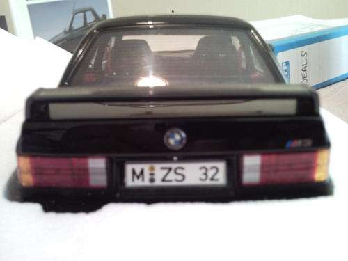 BMW M3 E30 Box Shape Original
