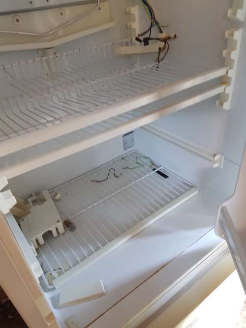 Bulk Auction 4 x Fridges, 1 x pizza oven and smeg free standing stove/oven