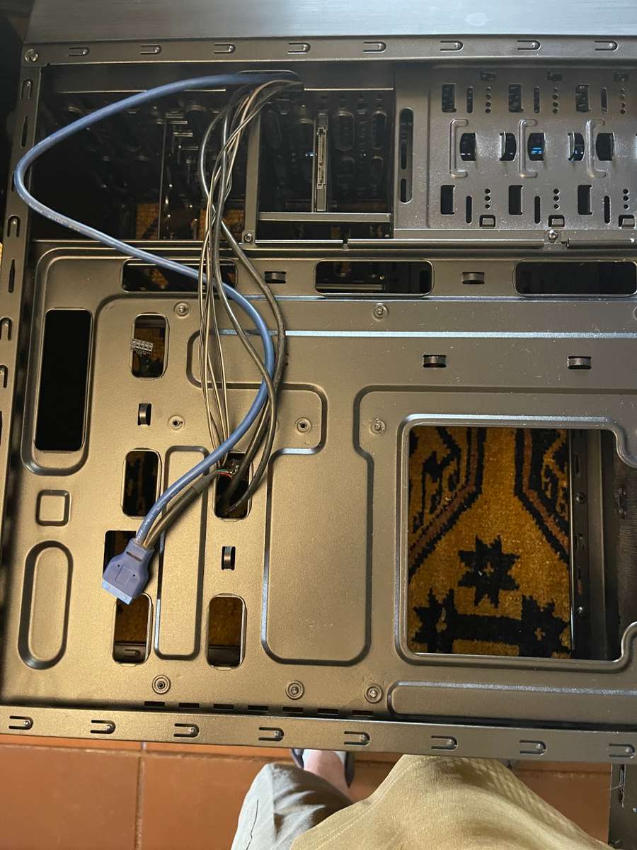 Deep Cool Computer Case Well looked after