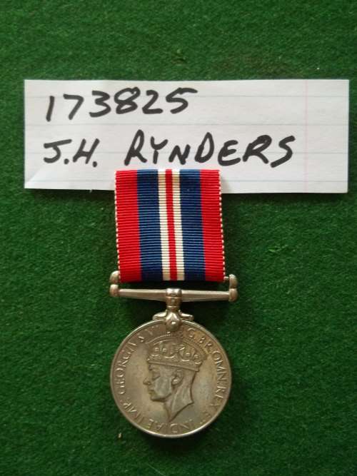 FULL SIZE ... 39/45 WAR MEDAL ... RYNDERS