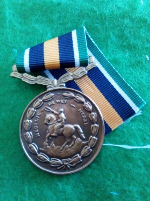 SADF FULL SIZE DE WET MEDAL NUMBERED
