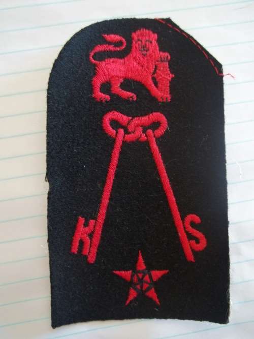 SADF - SA NAVY STEWARD TRADE BADGE - SEAGOING UNIFORM (DISCONTINUED 1970's)