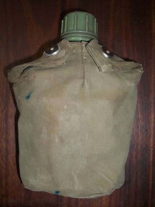 UNKNOWN ORIGIN (SADF/RHODESIA??) WATER BOTTLE WITH POUCH AND FIREBUCKET