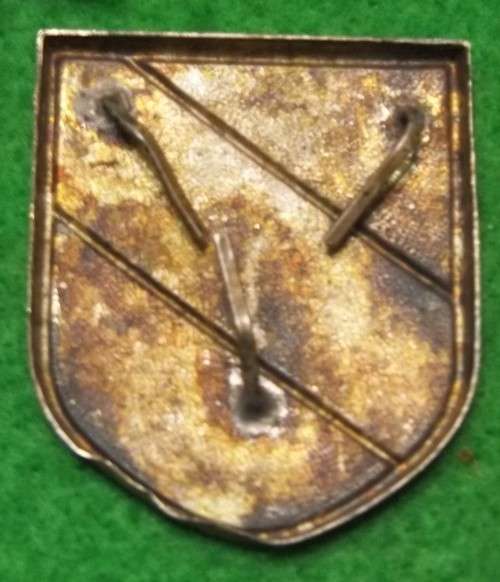 WW2 GERMANY AFRIKA KORPS PITH HELMET TRI COLOUR FLASH - PINS INTACT