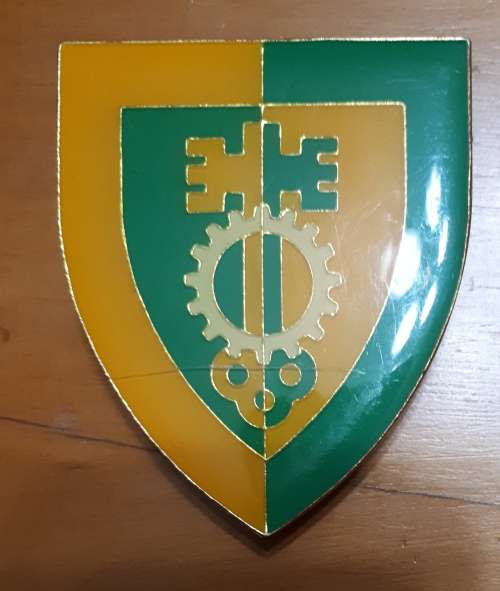 SADF - 7 DIVISION MOB CENTRE SHOULDER FLASH - PINS INTACT