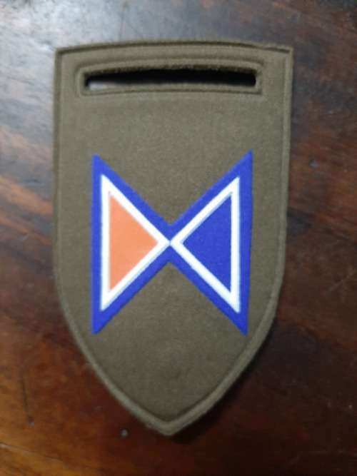 SADF - ARMOUR ECHO SQN SHOULDER FLASH - PIN INTACT