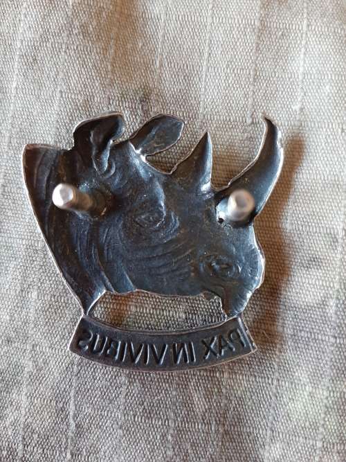 SWATF 101 BATALLION CAP / BERET BADGE - SCREWS  INTACT